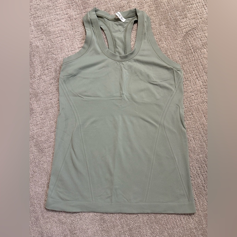 Athleta Seamless Momentum Tank Top